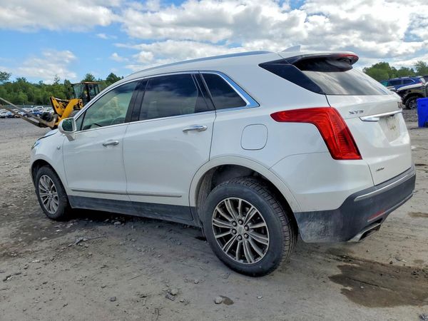 2018 CADILLAC XT5 Luxury