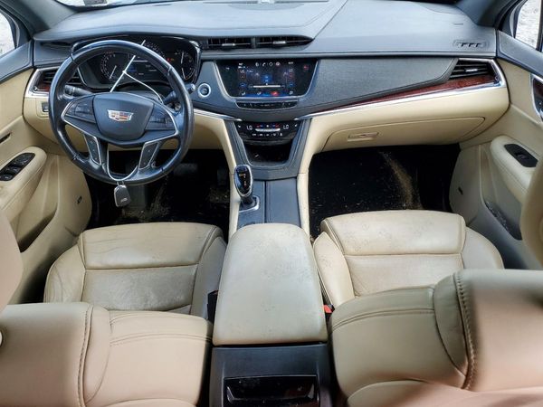 2018 CADILLAC XT5 Luxury