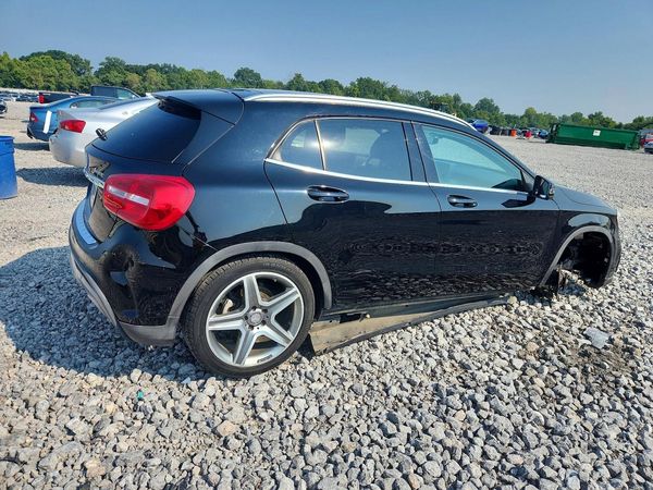 2015 MERCEDES-BENZ GLA GLA250 4-MATIC