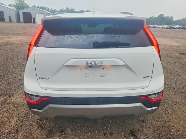 2024 KIA NIRO