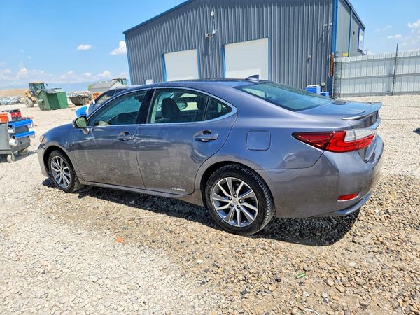 2016 LEXUS ES 300h