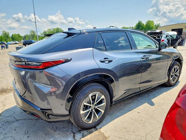 2025 LEXUS RZ 450e