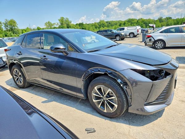 2025 LEXUS RZ 450e