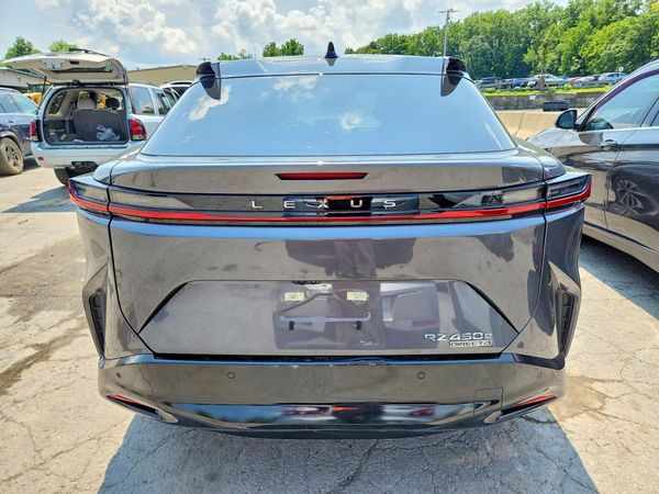 2025 LEXUS RZ 450e