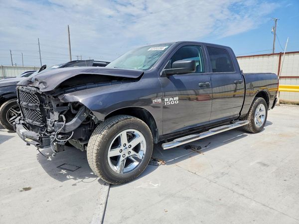 2016 RAM 1500 ST