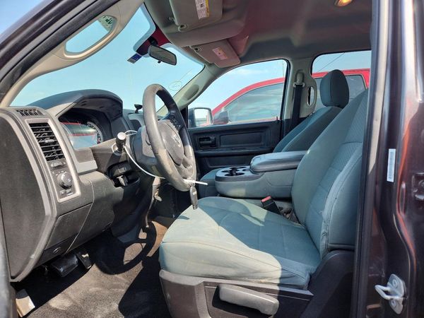2016 RAM 1500 ST