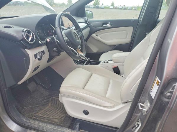 2017 MERCEDES-BENZ B