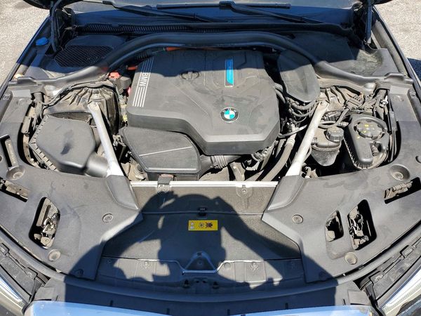 2023 BMW 530E