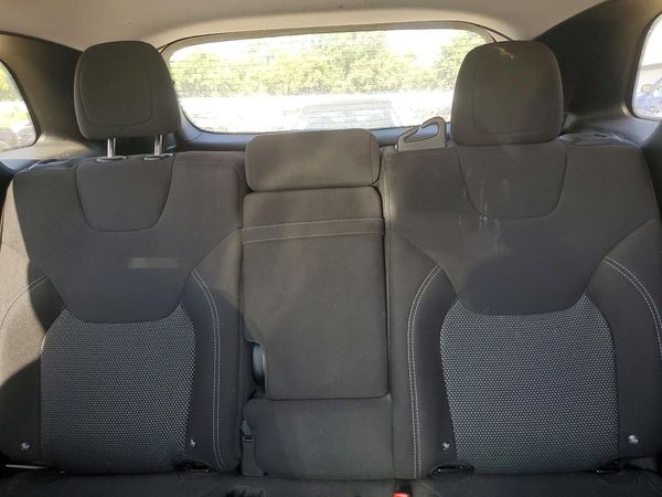 2019 JEEP CHEROKEE LATITUDE 4X4