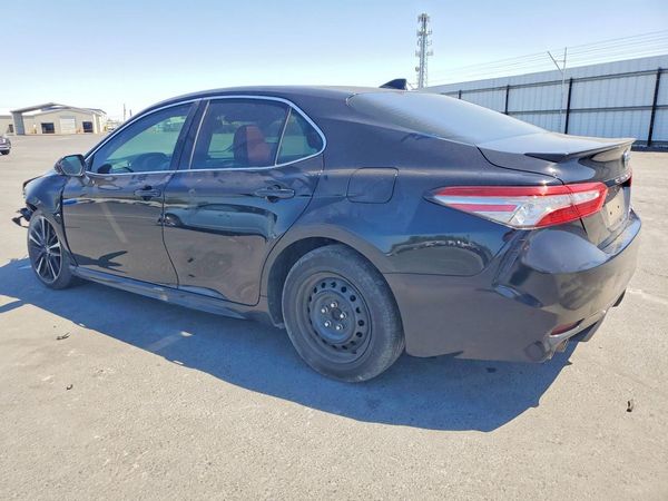 2019 TOYOTA CAMRY XSE