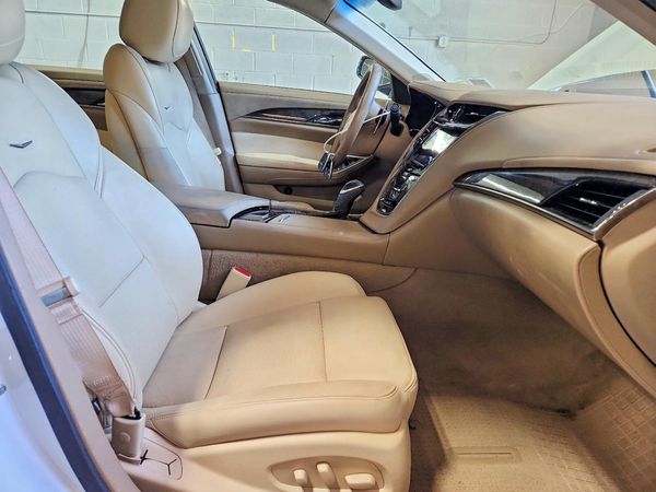2016 CADILLAC CTS Luxury