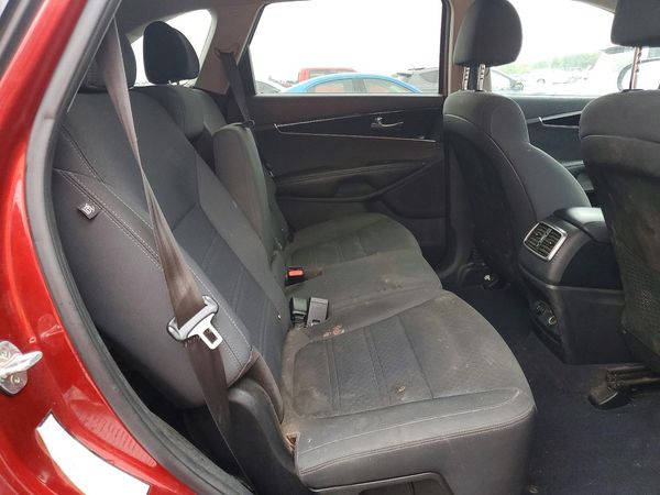2020 KIA SORENTO L, LX, S