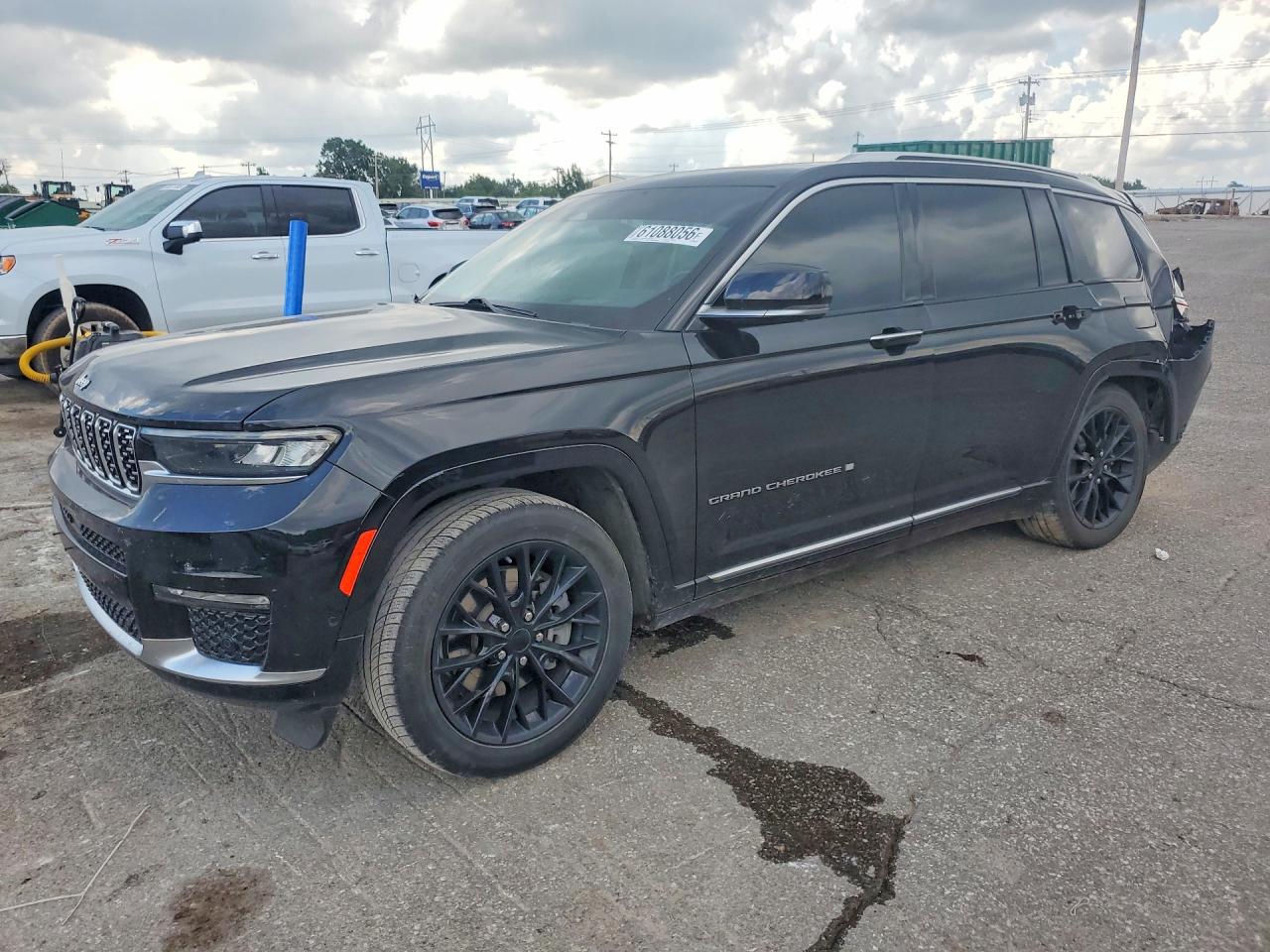 2022 JEEP GRAND CHEROKEE Summit