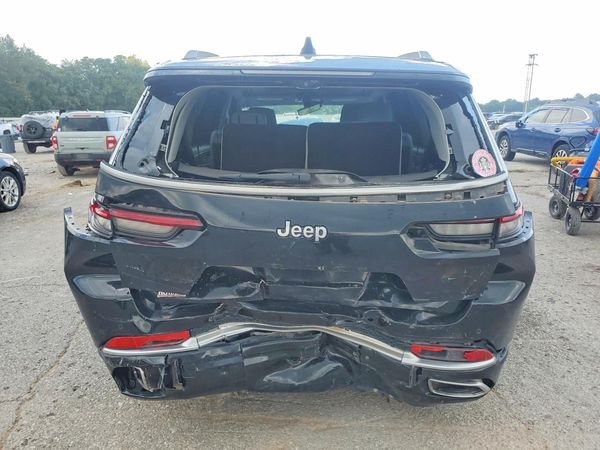 2022 JEEP GRAND CHEROKEE Summit