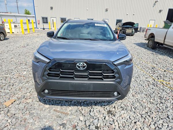 2026 TOYOTA COROLLA CROSS