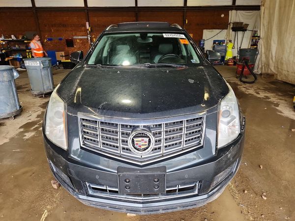 2016 CADILLAC SRX Luxury