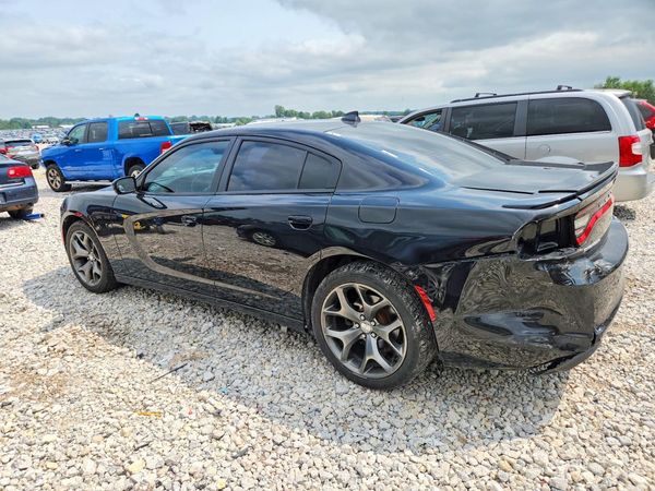 2015 DODGE CHARGER SXT