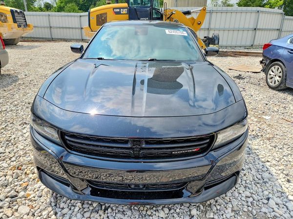 2015 DODGE CHARGER SXT