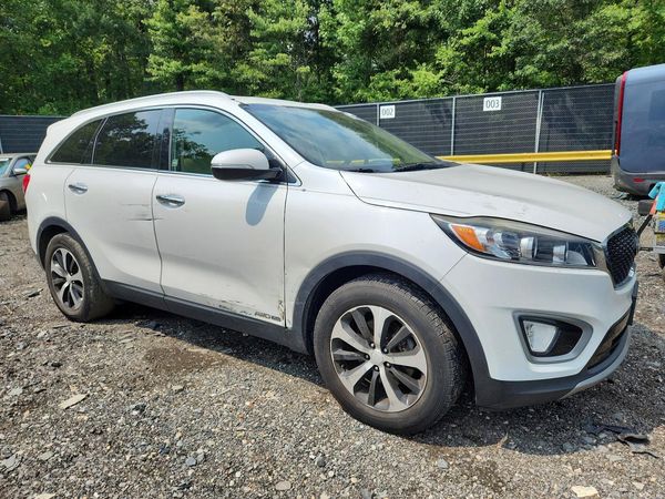 2016 KIA SORENTO EX