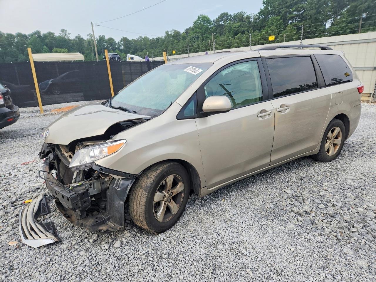2017 TOYOTA SIENNA LE Mobility/LE