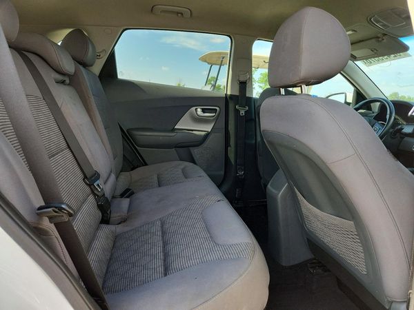 2018 KIA NIRO FE (HEV), LX (HEV)
