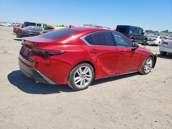 2021 LEXUS IS 300 Comfort
