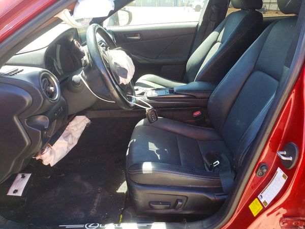 2021 LEXUS IS 300 Comfort