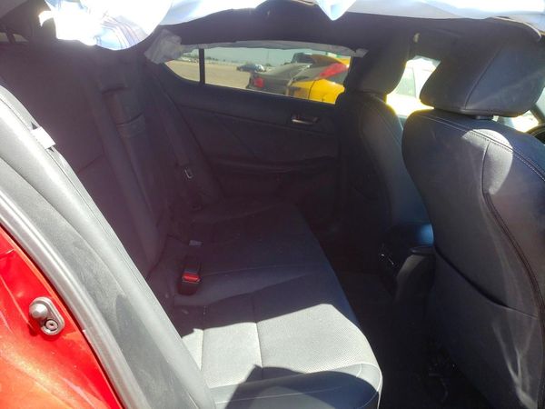 2021 LEXUS IS 300 Comfort