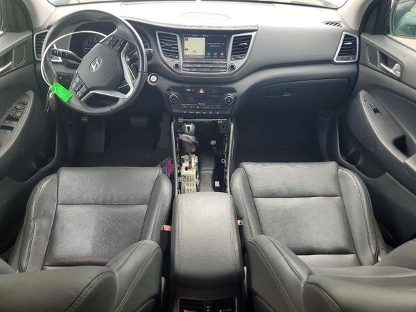2018 HYUNDAI TUCSON
