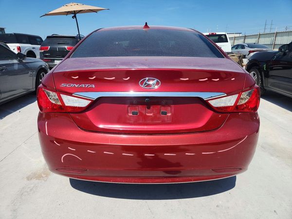 2012 HYUNDAI SONATA Middle-low level