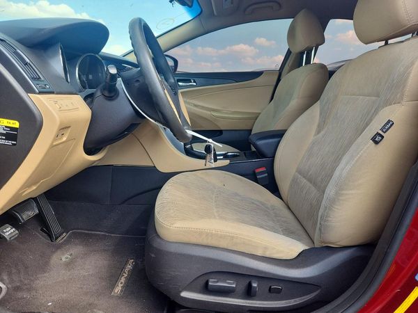 2012 HYUNDAI SONATA Middle-low level