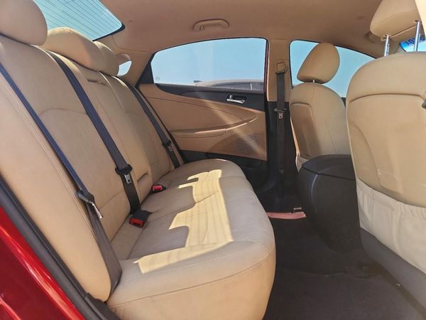 2012 HYUNDAI SONATA Middle-low level