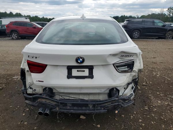 2018 BMW 330 xDrive GT