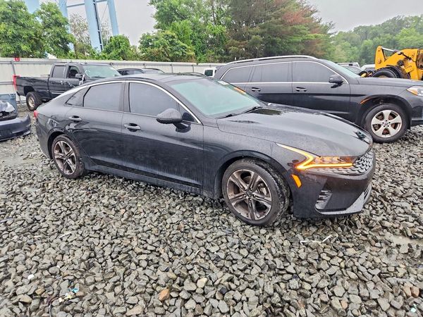 2021 KIA K5 EX