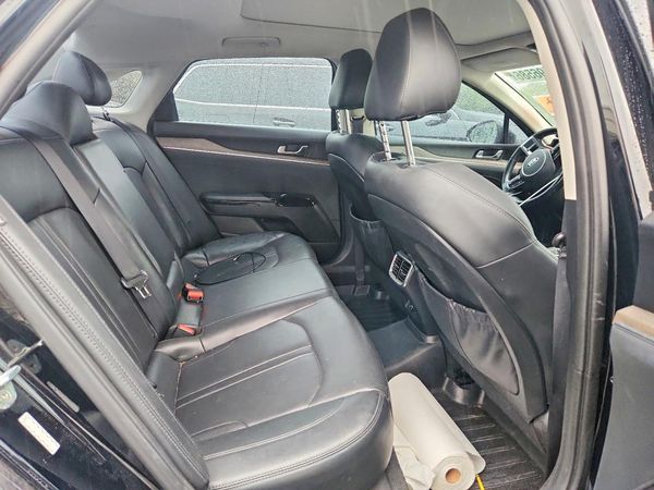 2021 KIA K5 EX