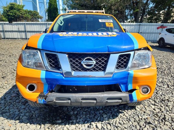 2021 NISSAN FRONTIER