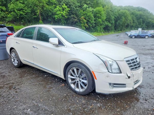 2013 CADILLAC XTS