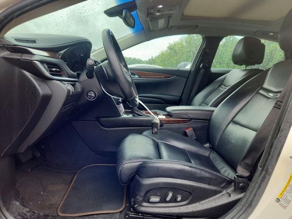 2013 CADILLAC XTS