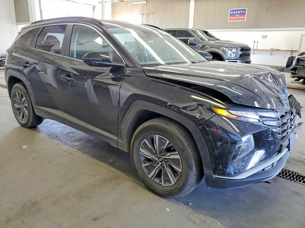 2022 HYUNDAI TUCSON