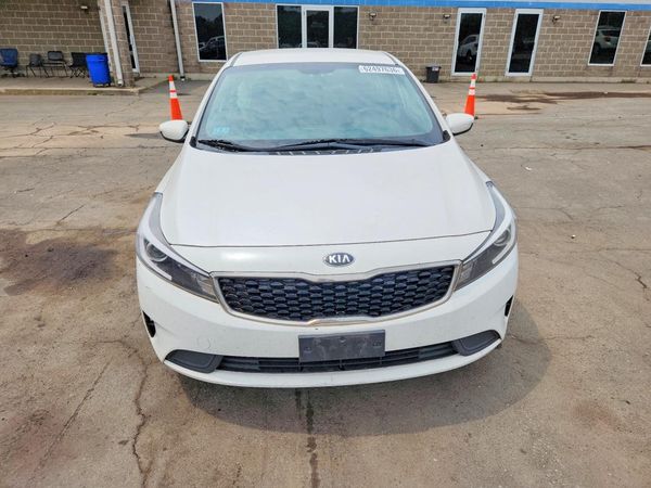 2017 KIA FORTE