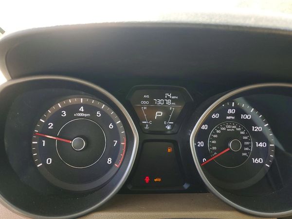 2013 HYUNDAI ELANTRA