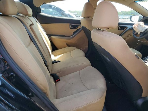 2013 HYUNDAI ELANTRA