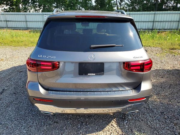 2024 MERCEDES-BENZ GLB