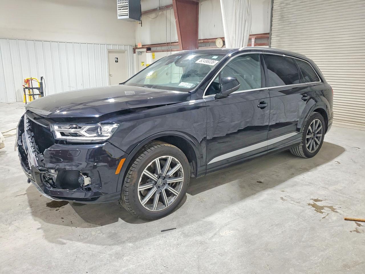2017 AUDI Q7 quattro Premium Plus