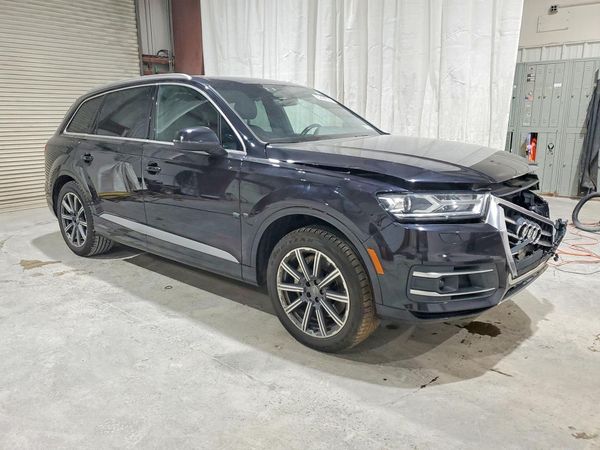 2017 AUDI Q7 quattro Premium Plus