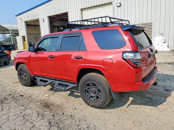 2021 TOYOTA 4RUNNER Venture