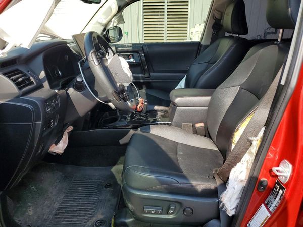 2021 TOYOTA 4RUNNER Venture