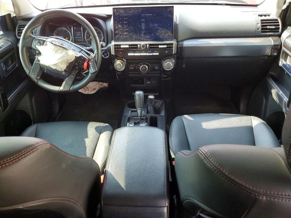 2021 TOYOTA 4RUNNER Venture