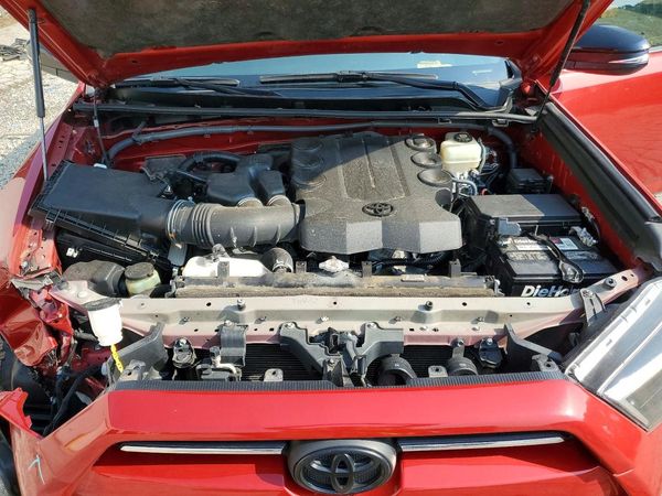 2021 TOYOTA 4RUNNER Venture