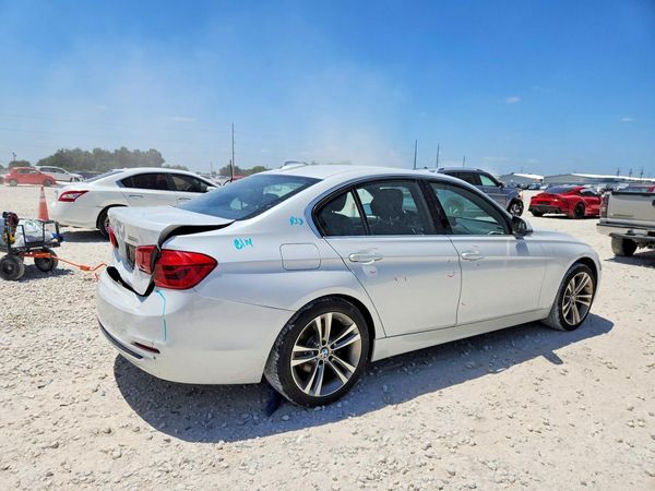 2018 BMW 330